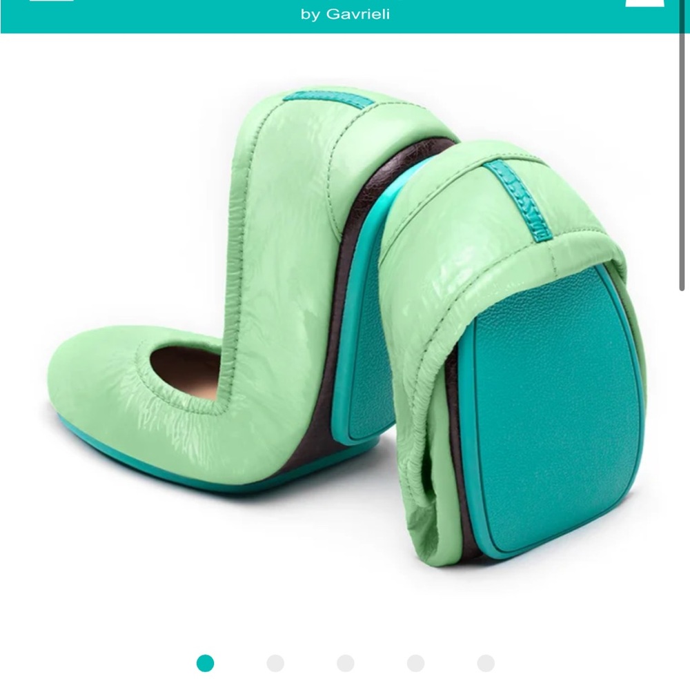 Mint Patent Leather Tieks